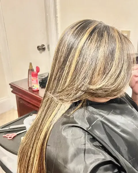 Mechas color miel hechas por Andrea